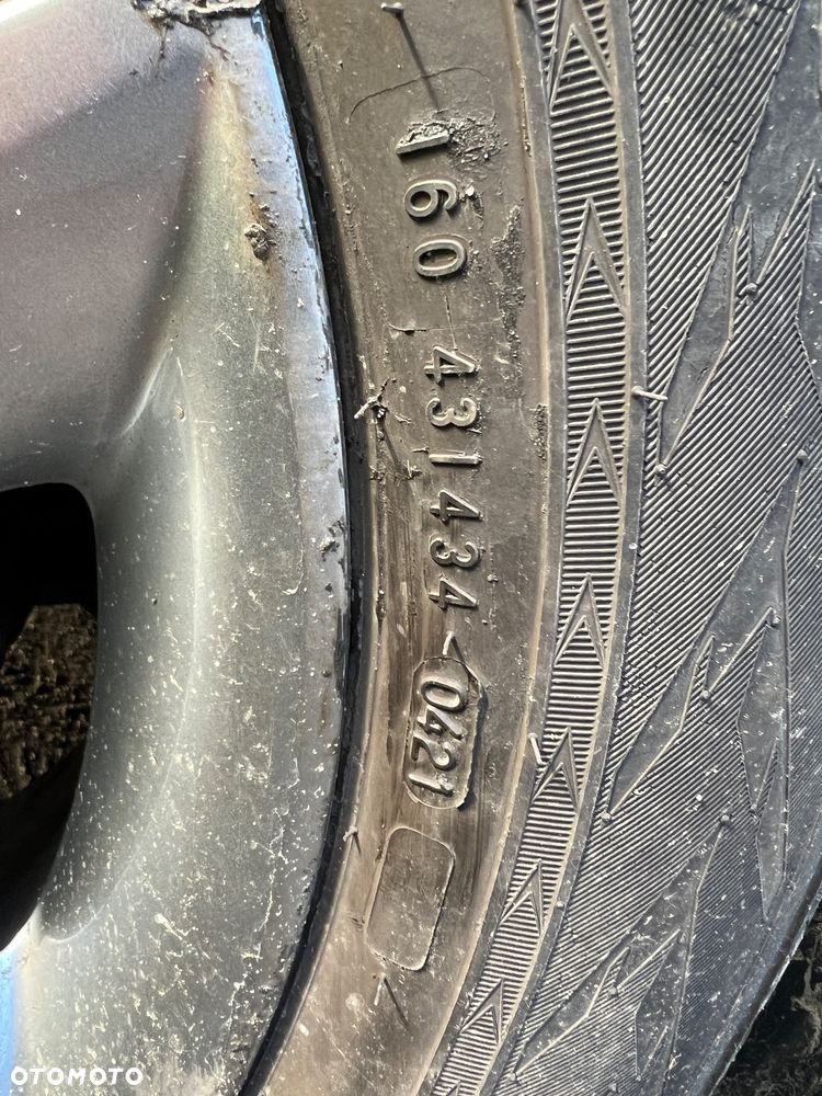 Hyundai Santa Fe 2.0 T Sport Utility - 16