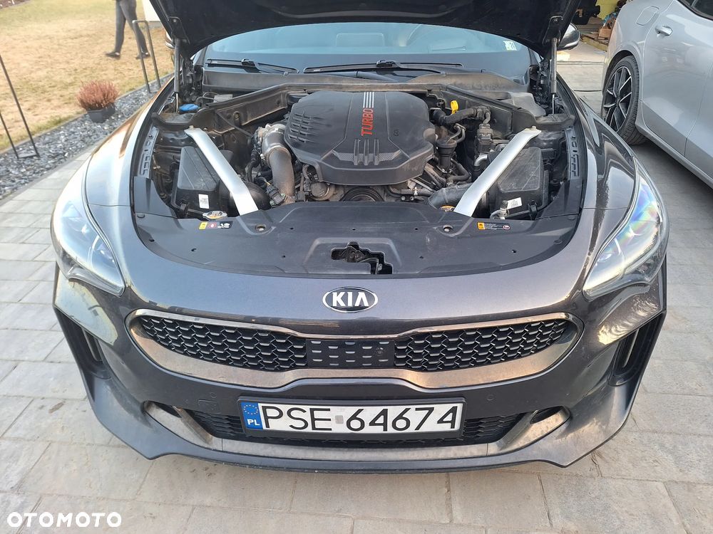 Kia Stinger 3.3 T-GDI V6 GT AWD - 38