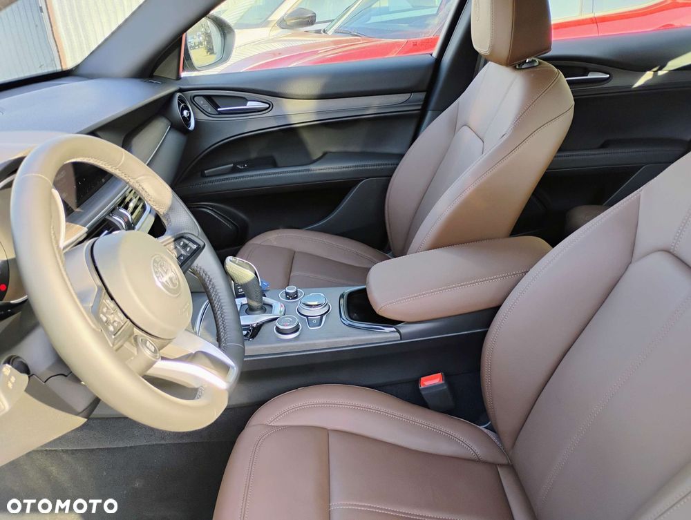 Alfa Romeo Stelvio 2.0 Turbo TI Q4 - 4