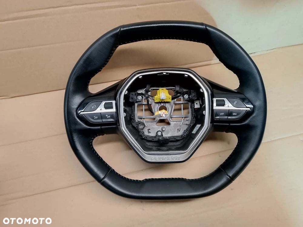 KIEROWNICA PEUGEOT 208 II - 1
