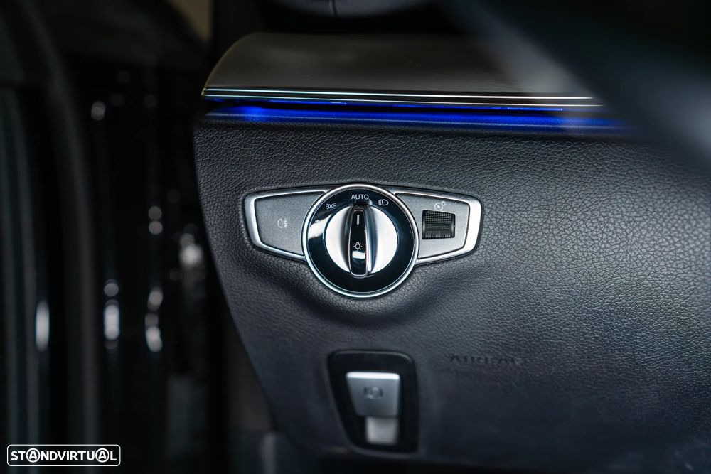 Mercedes-Benz E 300 - 17