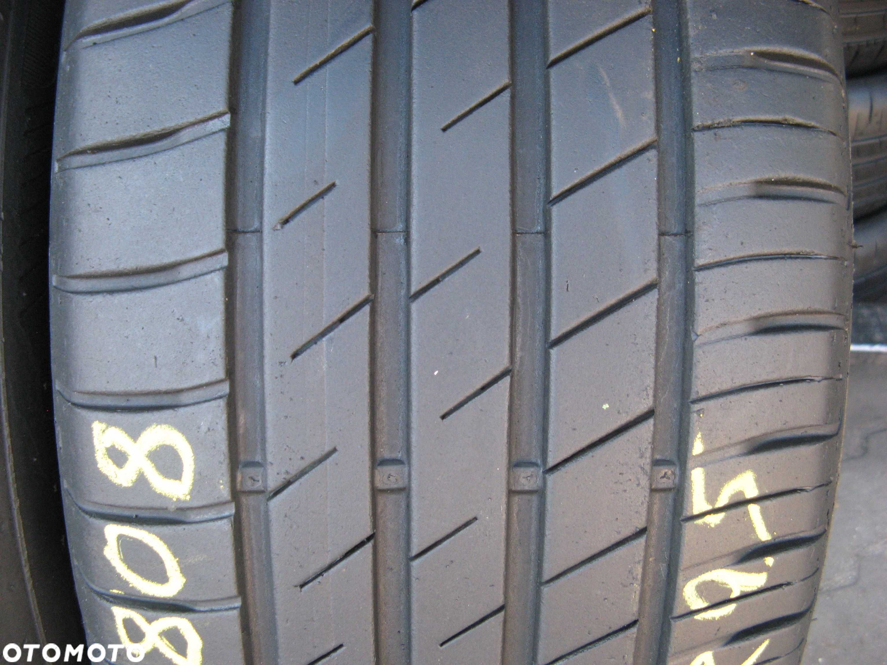 215/55R17 GOODYEAR EfficientGrip Performance - Nr.6808 - 2