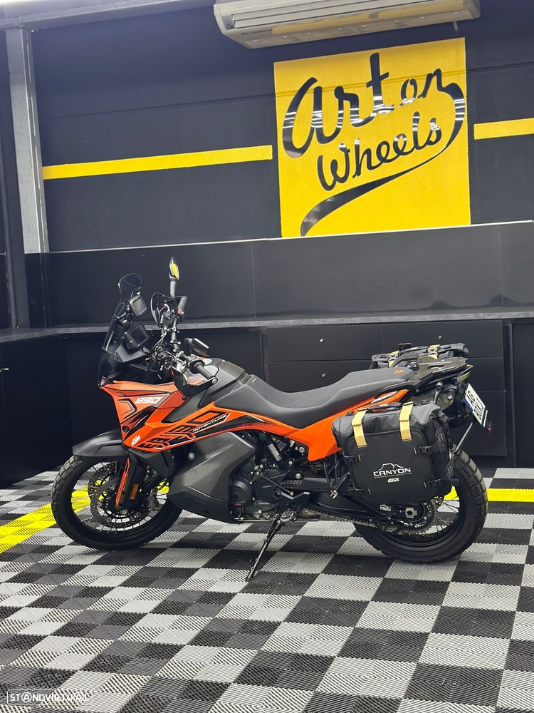 KTM 890 890 adventure - 12