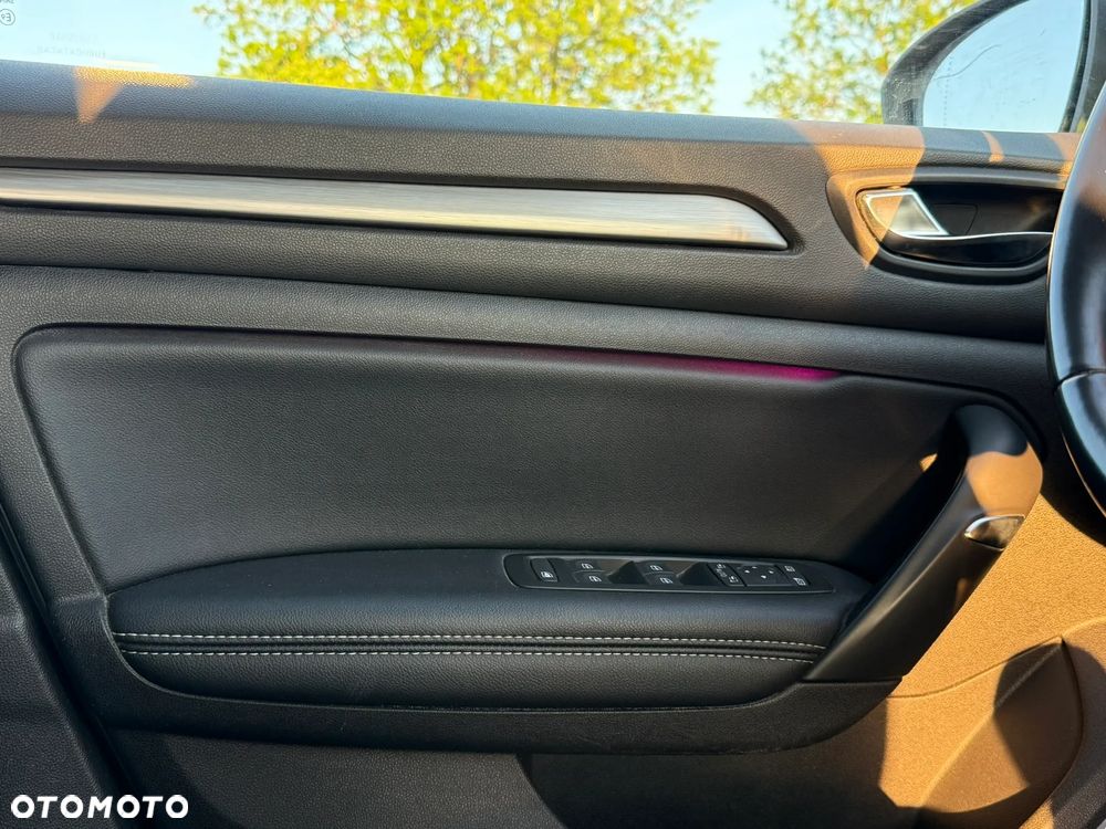 Renault Megane ENERGY dCi 110 EDC BOSE EDITION - 29