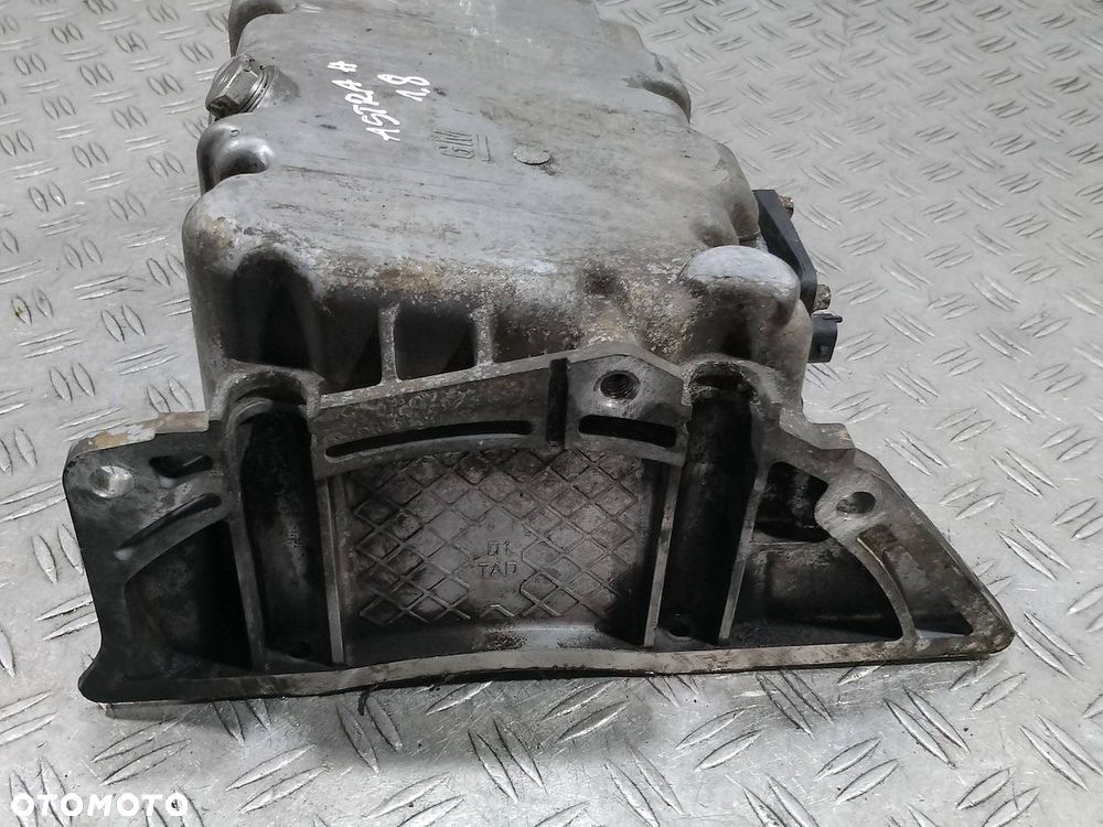 MISKA OLEJOWA OPEL ASTRA H 1.8 B - 6