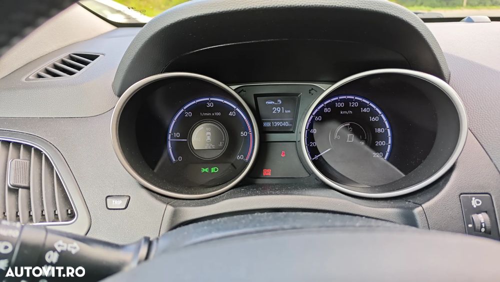 Hyundai ix35 2.0 CRDI High 4WD GLS Aut. Premium - 11