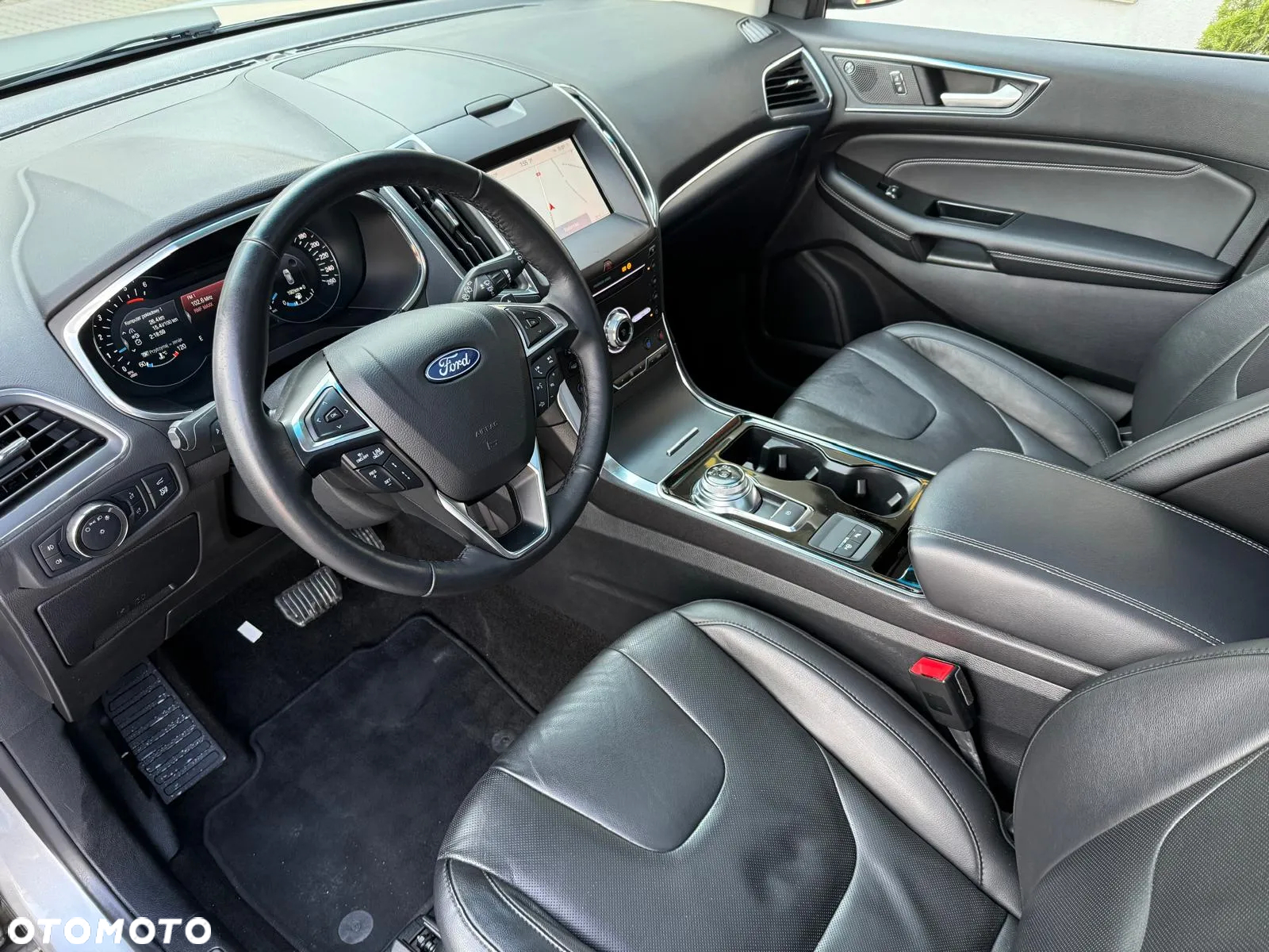 Ford Edge 2.0 EcoBlue Titanium - 20