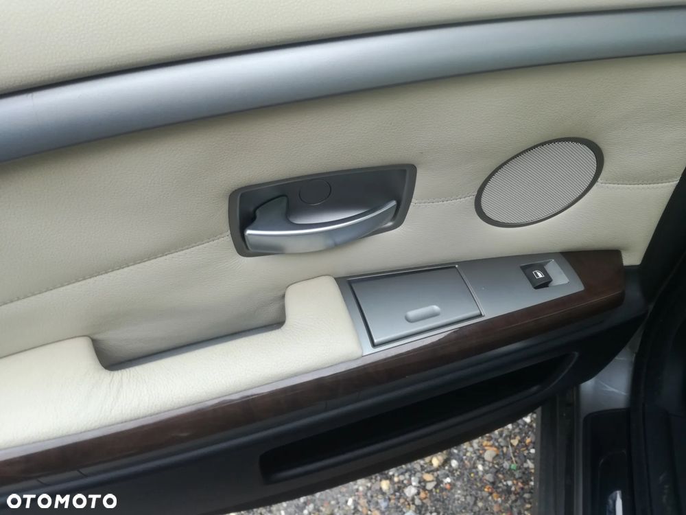 BMW Seria 7 730d - 17