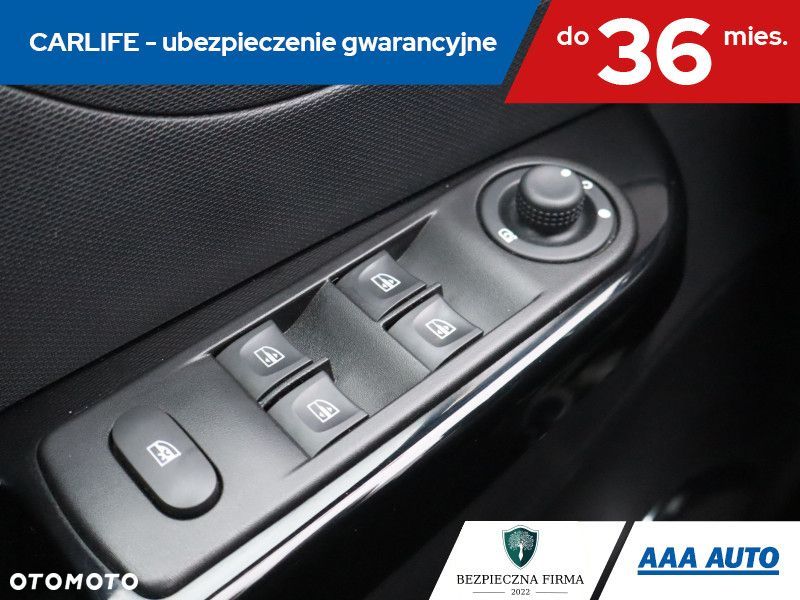Renault Captur - 19