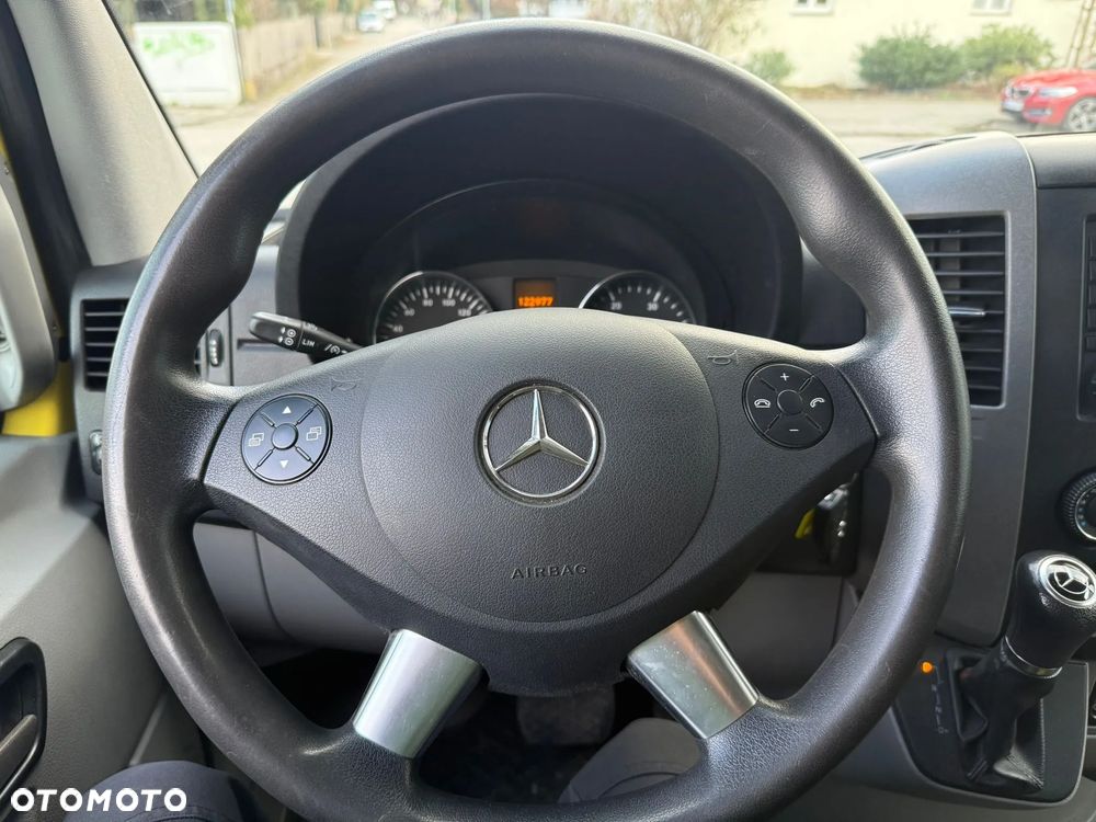 Mercedes-Benz Sprinter - 18