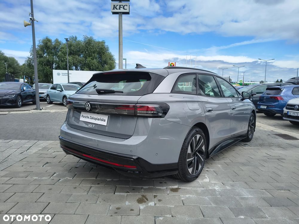 Volkswagen ID.7 - 5