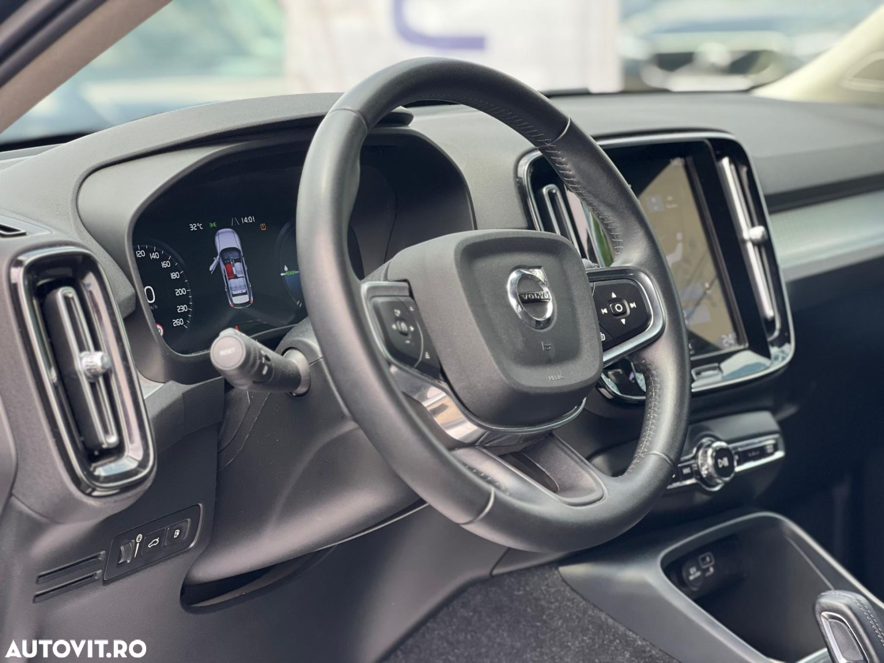 Volvo XC 40 Recharge T4 Twin Engine AT7 Inscription Expression - 15