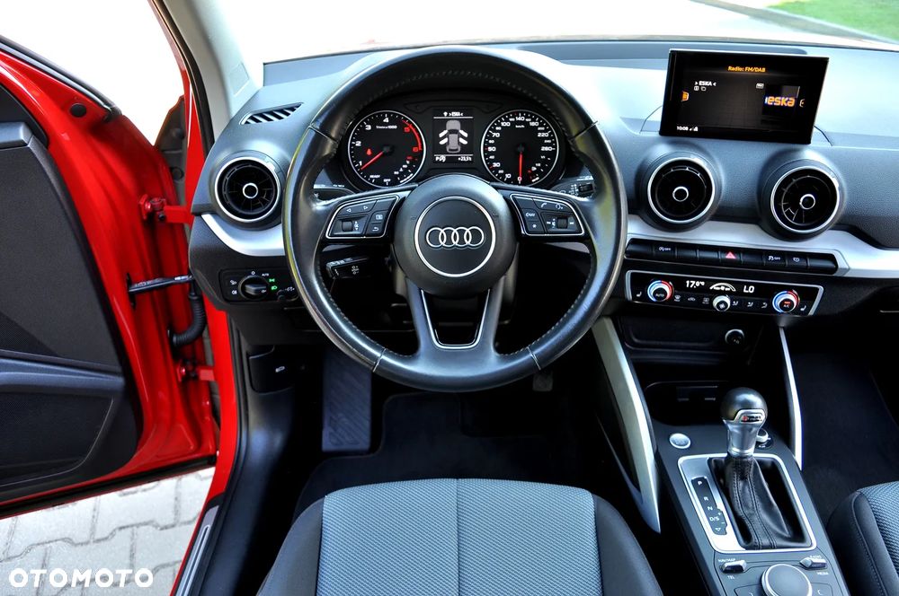 Audi Q2 35 TDI S tronic sport - 30