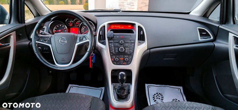 Opel Astra 1.4 Turbo Active - 19