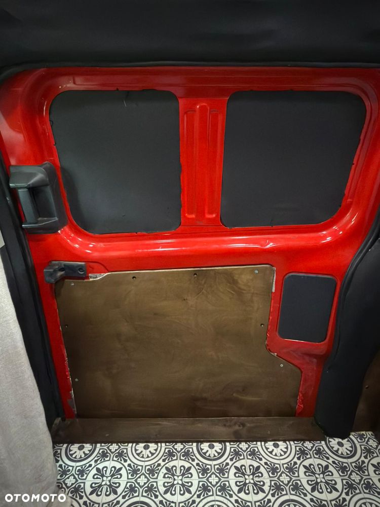 Ford Transit Custom - 28