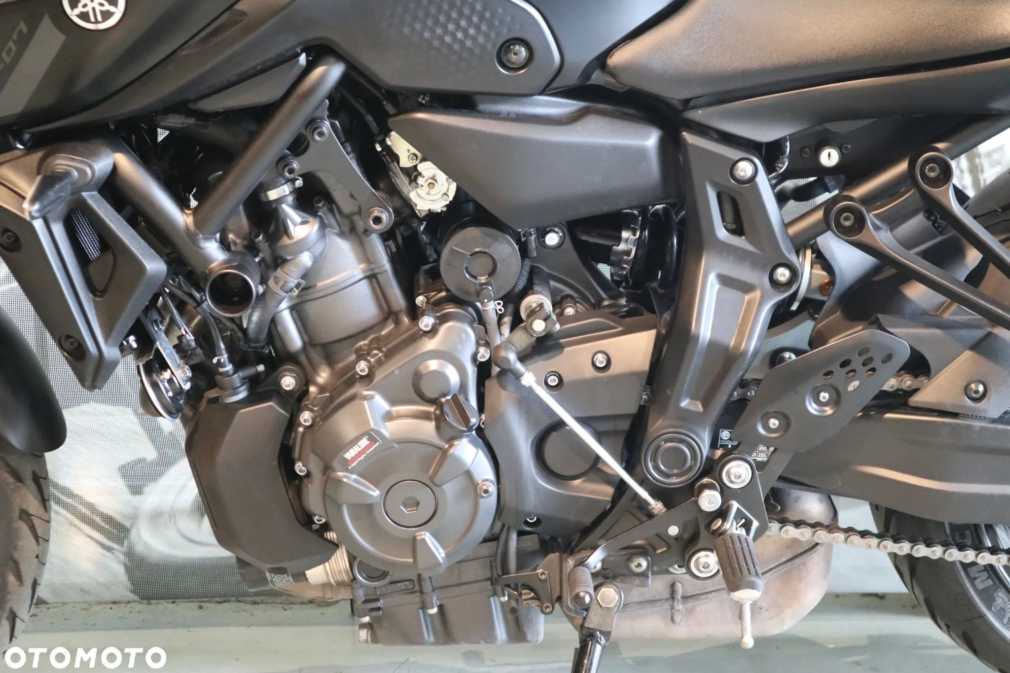 Yamaha MT - 6