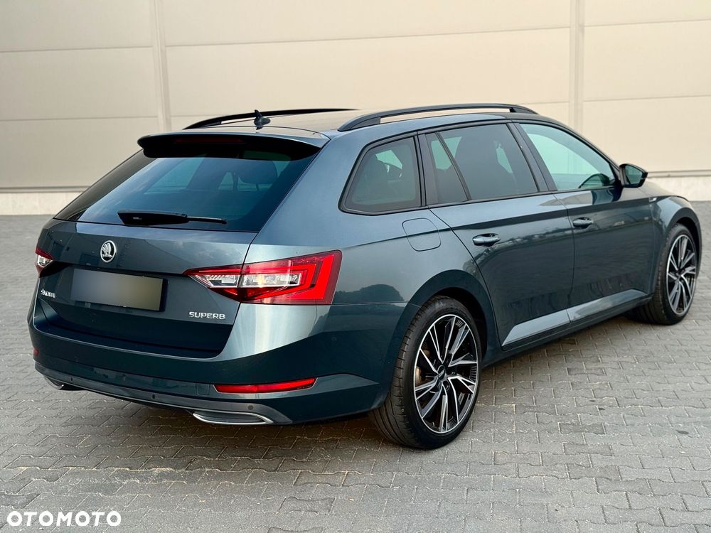 Skoda Superb 2.0 TDI DSG Sportline - 10