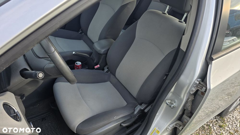 Chevrolet Cruze - 15