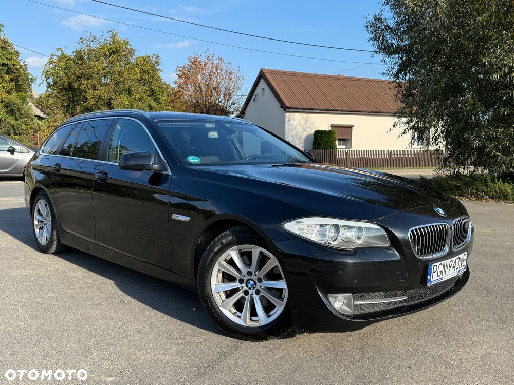 BMW Seria 5 520d Sport-Aut - 9