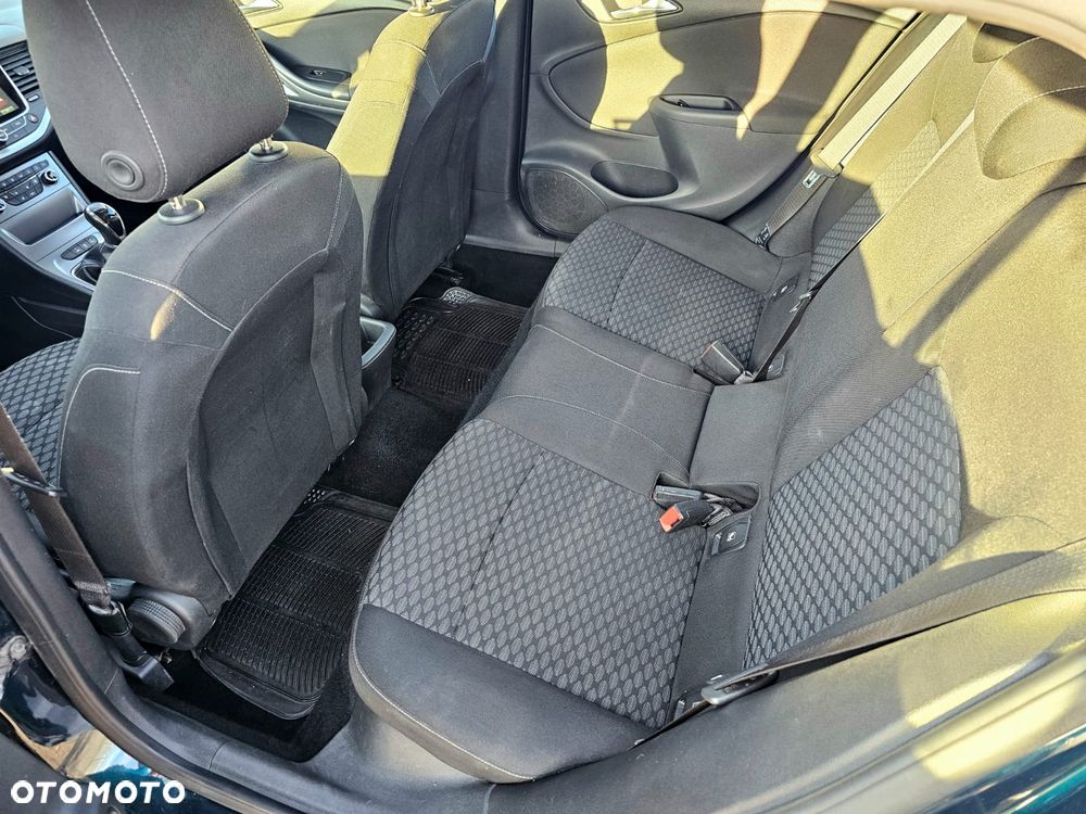 Opel Astra - 14