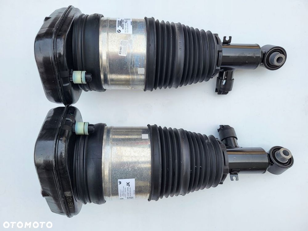BMW G26 i4 AMORTYZATOR TYŁ P/L 5A49DD4 5A49DD3 6895358 6895357 - 1