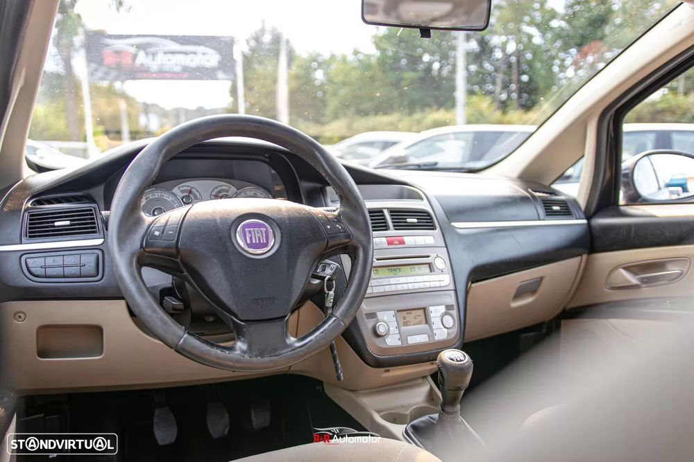 Fiat Linea 1.3 M-Jet Emotion - 4