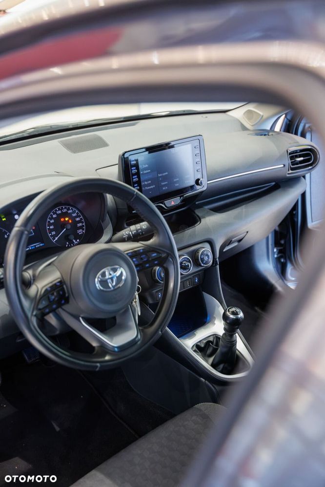 Toyota Yaris - 35