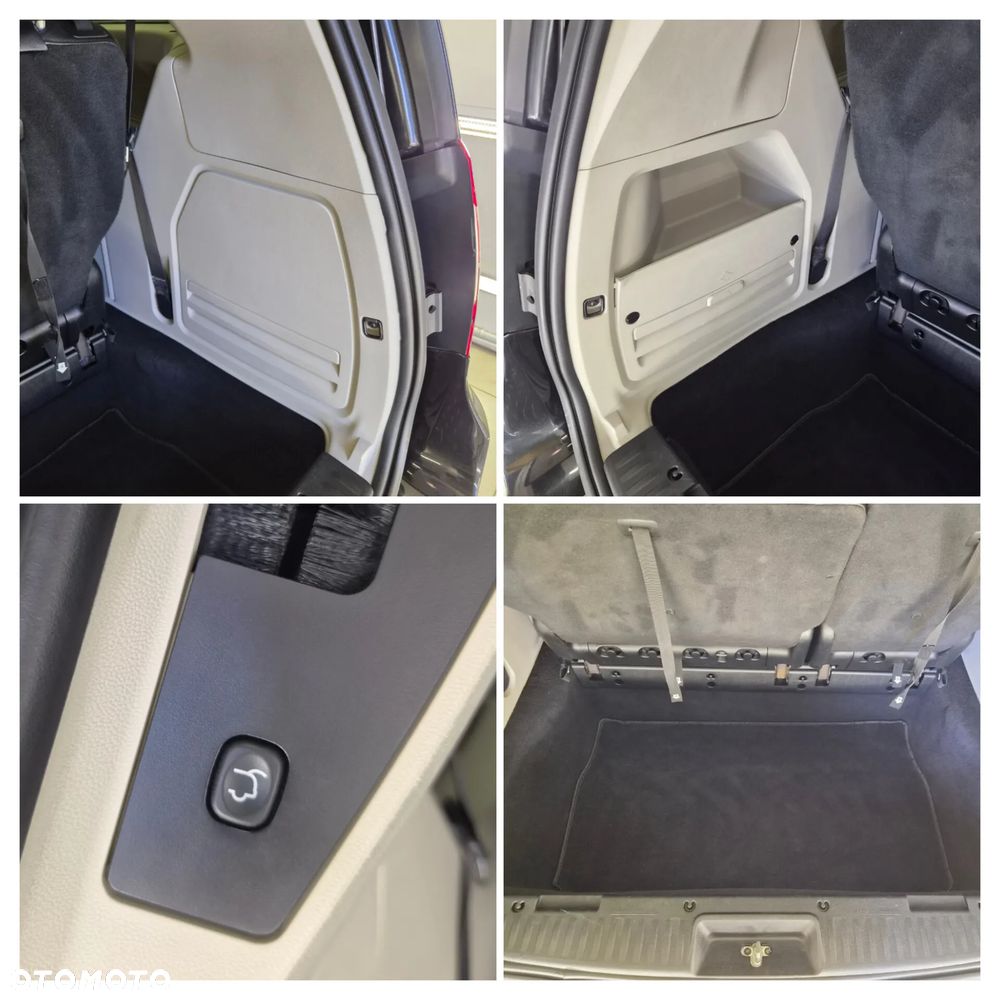 Chrysler Town & Country 3.6 Limited - 21