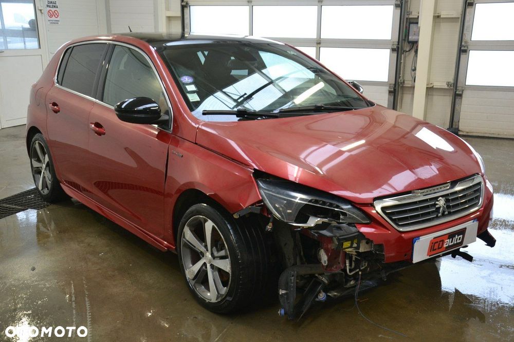 Peugeot 308 - 1