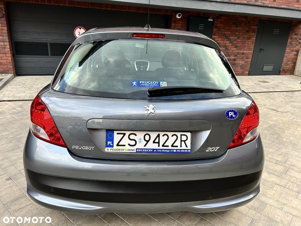 Peugeot 207 - 7