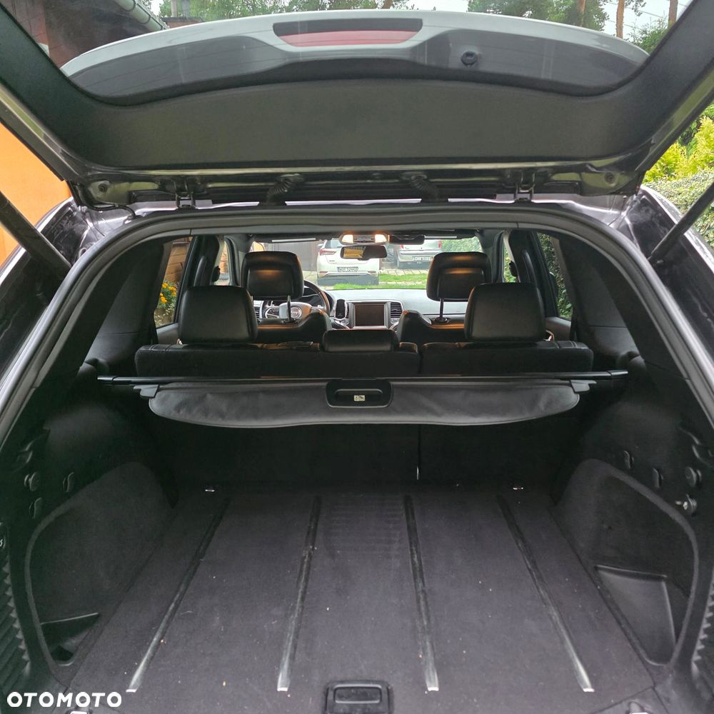 Jeep Grand Cherokee - 19
