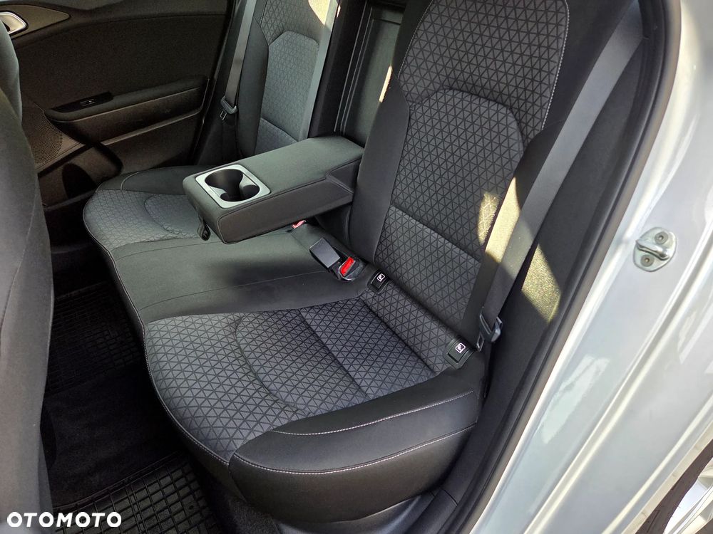 Kia Ceed 1.6 CRDi mHEV M - 17