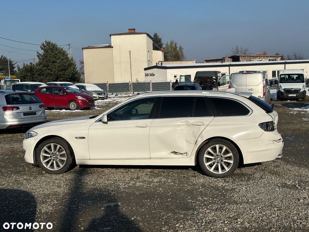 BMW Seria 5 525d xDrive Sport-Aut - 6