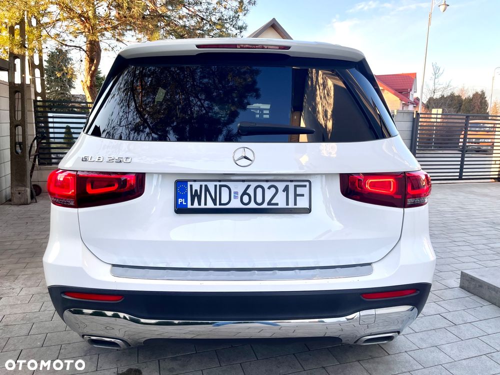 Mercedes-Benz GLB 250 8G-DCT Edition 1 - 6