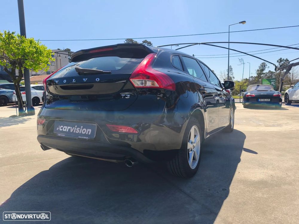 Volvo V40 1.5 T3 Sport Edition Geartronic - 3