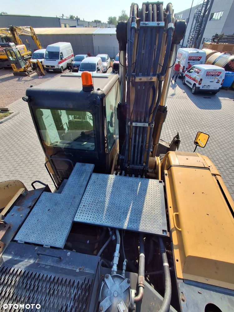 Caterpillar 322D - 6