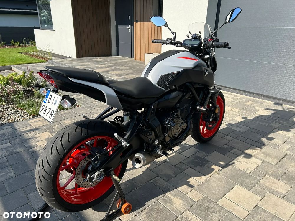 Yamaha MT - 4