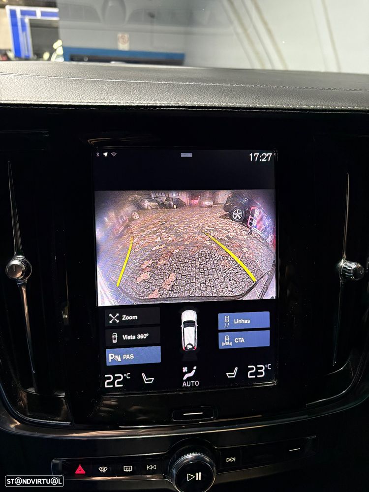 Volvo V90 2.0 D4 Inscription Geartronic - 32