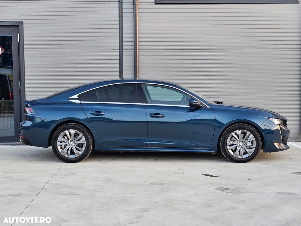 Peugeot 508 Plug-In Hybrid 225 e-EAT8 Allure Pack - 10