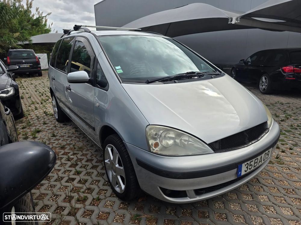 Ford Galaxy - 4