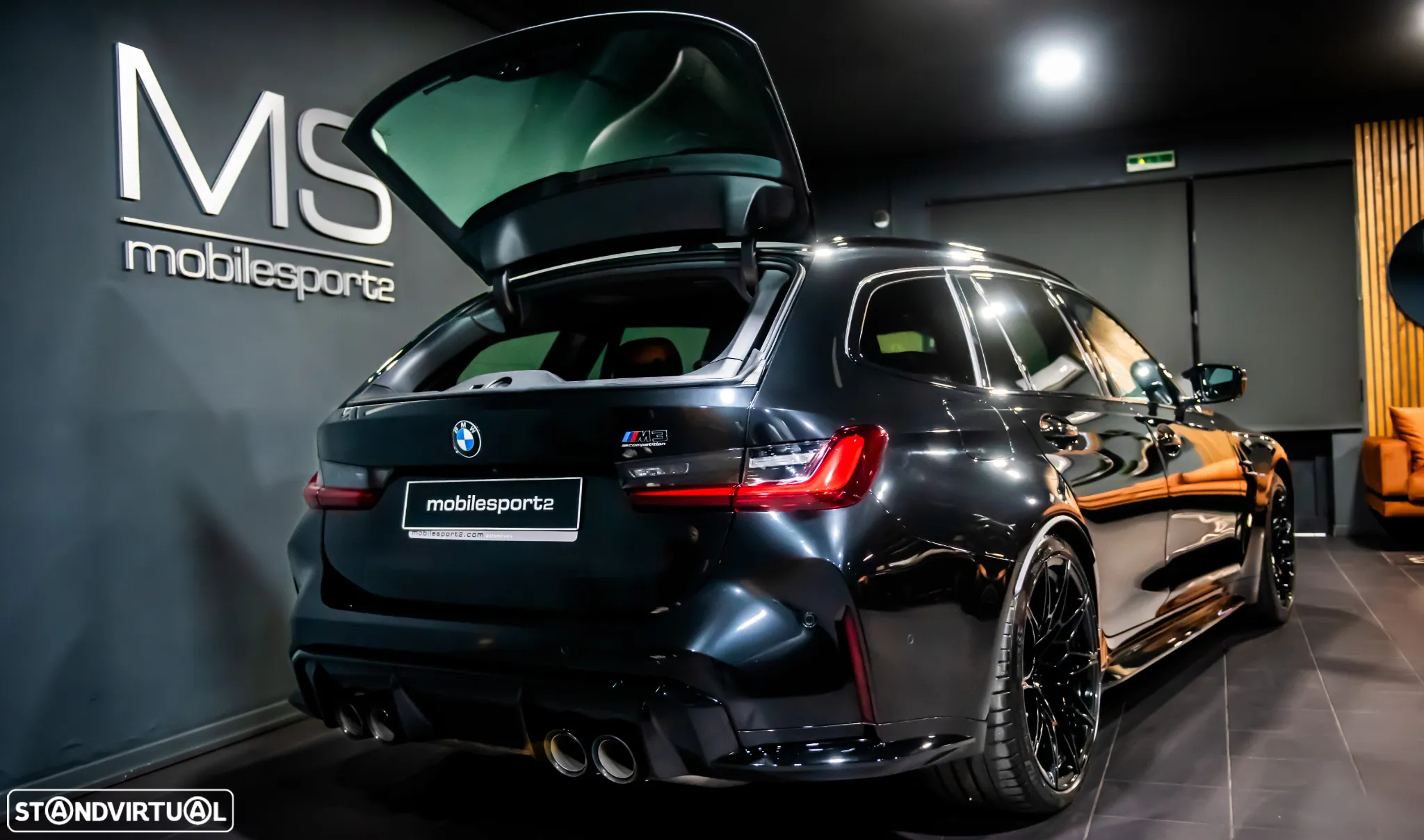 BMW M3 Competition xDrive - 18