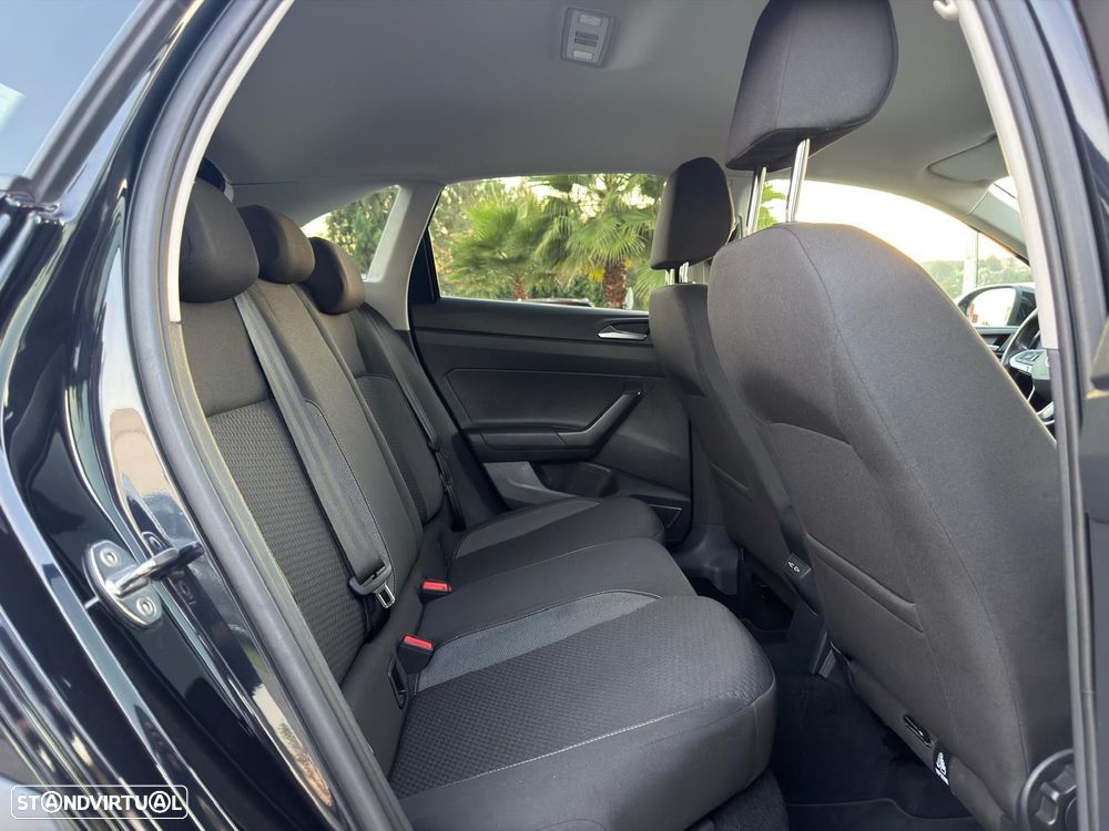 VW Taigo 1.0 TSI Urban DSG - 7