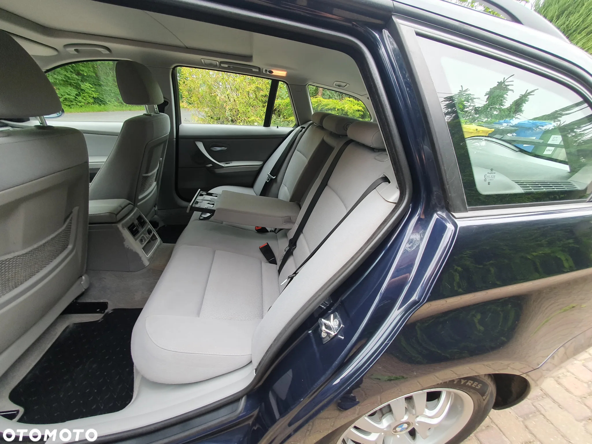 BMW Seria 3 320d - 10