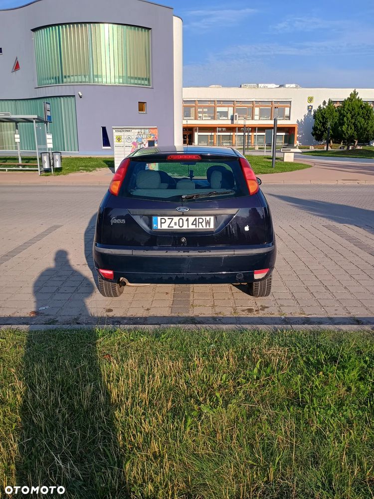 Ford Focus - 8