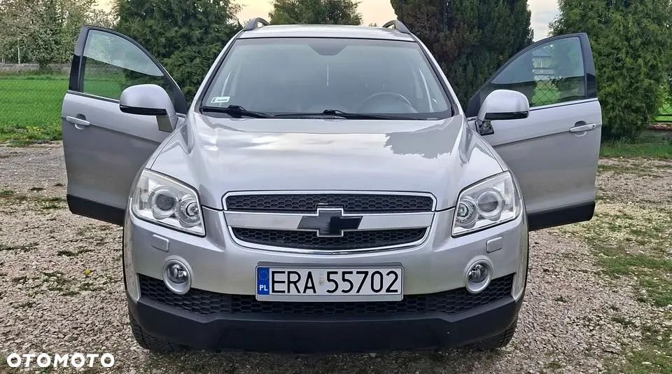 Chevrolet Captiva 2.0 4WD 7 Sitzer Automatik LT - 4