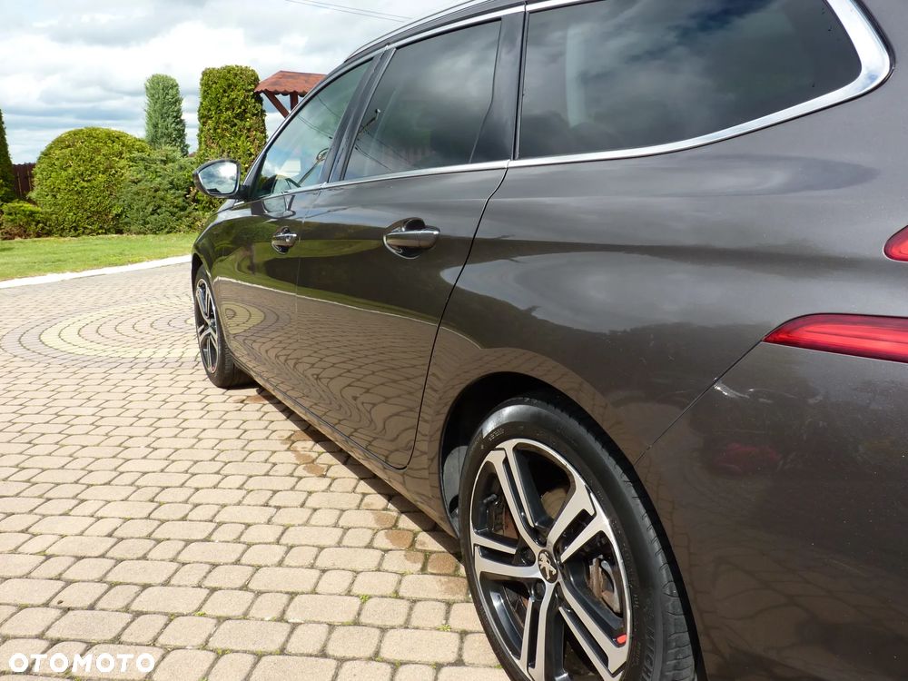Peugeot 308 PureTech 130 Stop & Start Allure - 11