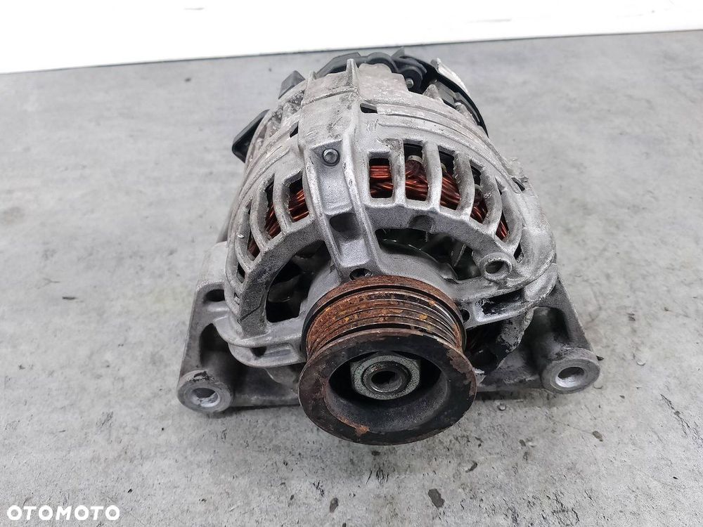 ALTERNATOR OPEL AGILA B 26006944  8EL012426-781 HELLA 1.0 12V - 1