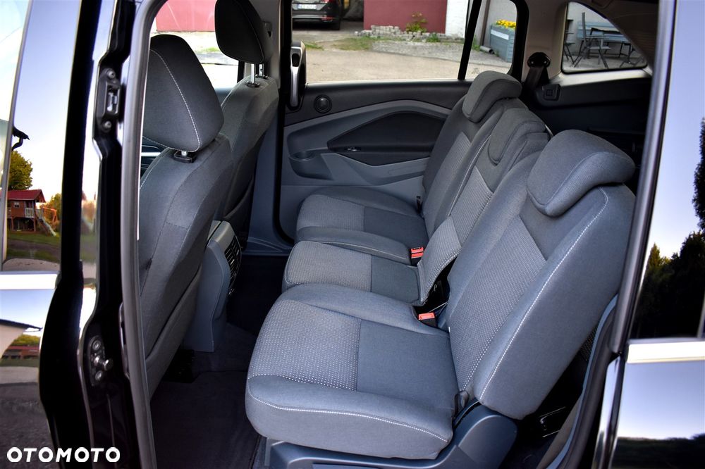 Ford Grand C-MAX 1.6 Titanium - 18