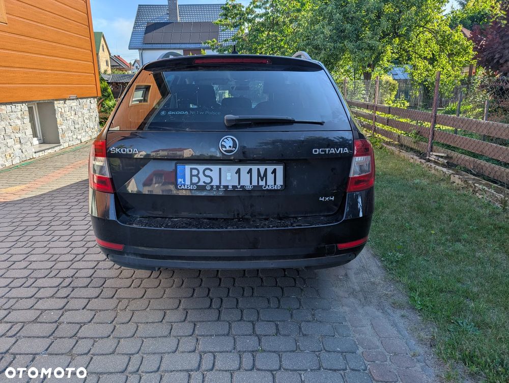 Skoda Octavia 2.0 TDI 4x4 Ambition DSG - 10