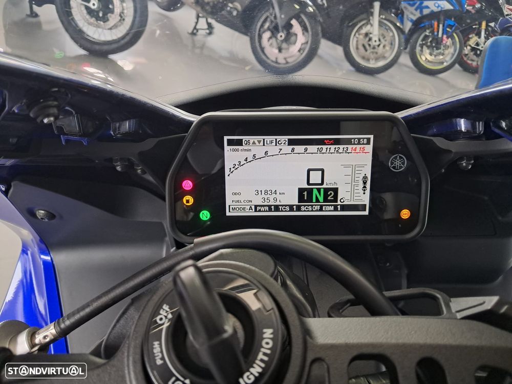 yamaha yzf R1 - 5
